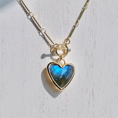 Simple and fashionable crystal heart necklace