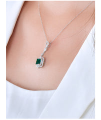 Gem-set vintage collarbone necklace